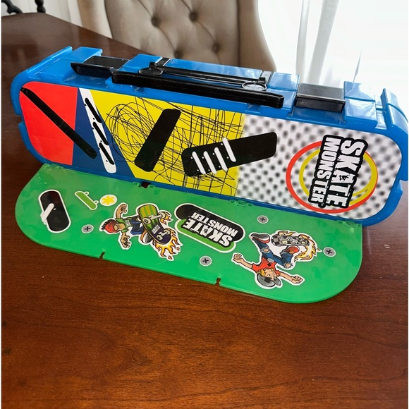 Skate Monster Toys Vintage Tech Deck Skate Monster Displaycarry